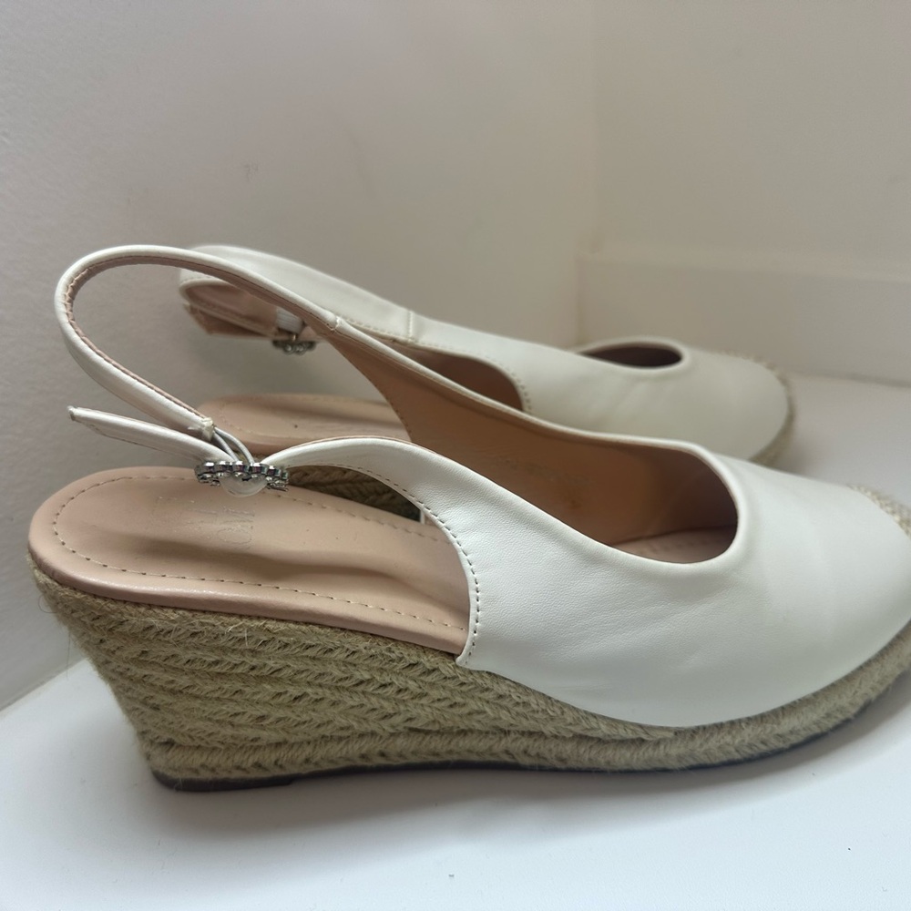 Chic White Espadrille Wedge Sandals